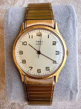 Vintage 80's Timex Men’s Gold Tone Dress Watch with Cream Dial